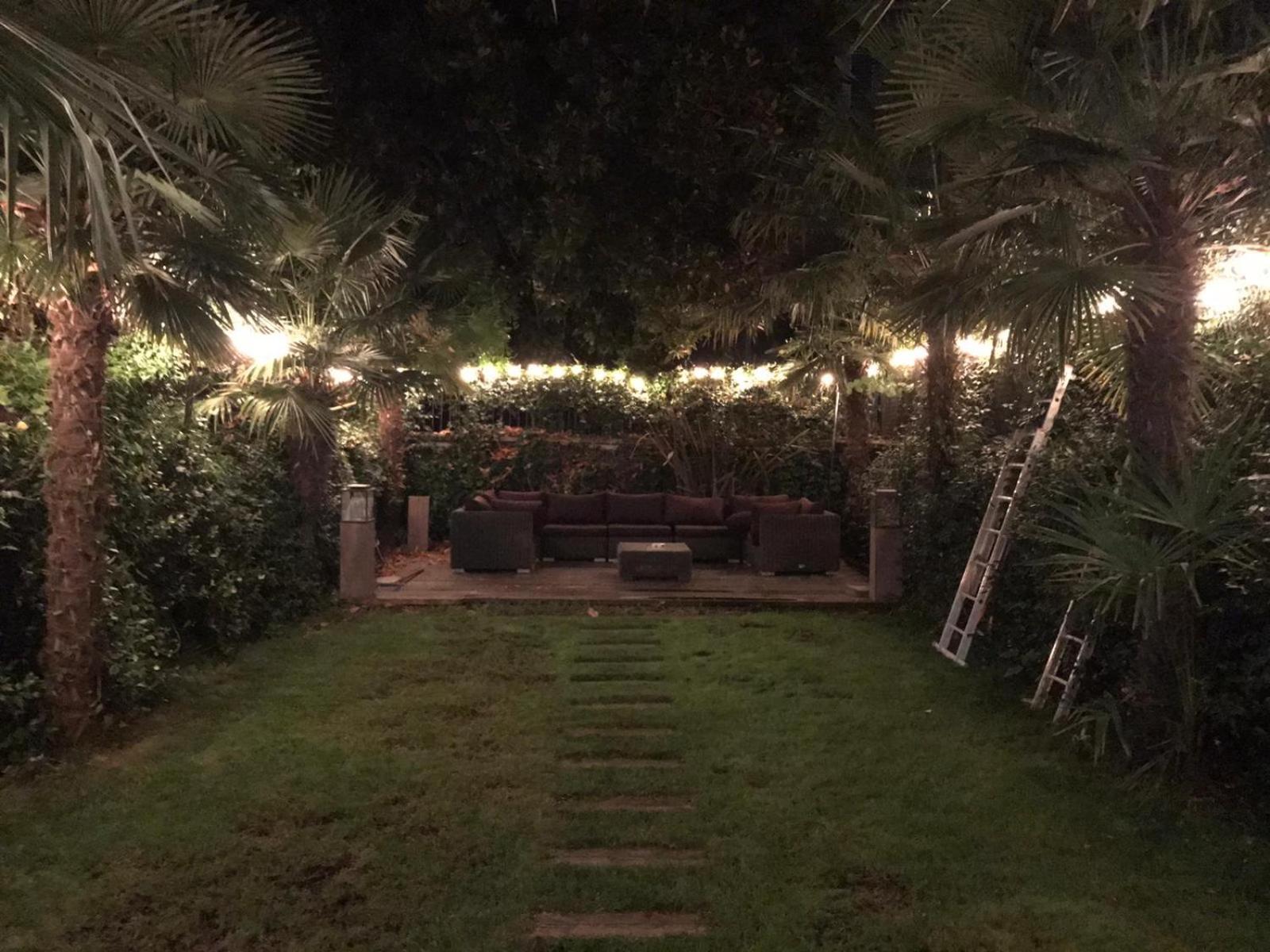 Lippi 42 Guest House Single Room'S In Villa With Garden Milán Exterior foto