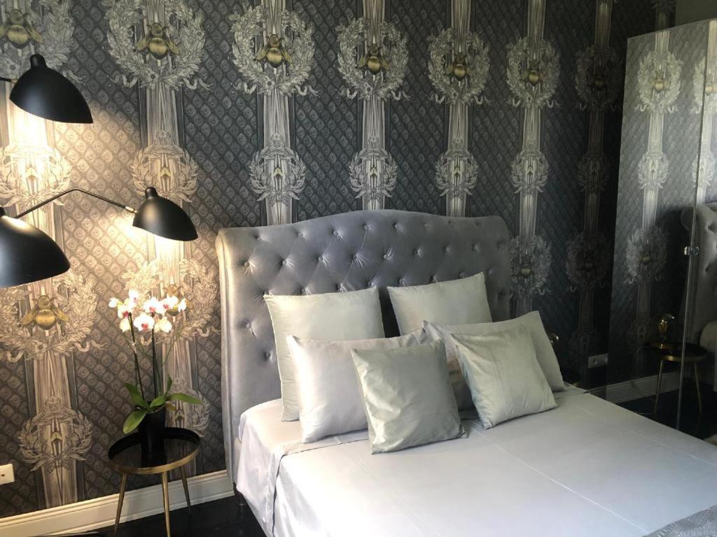 Lippi 42 Guest House Single Room'S In Villa With Garden Milán Exterior foto